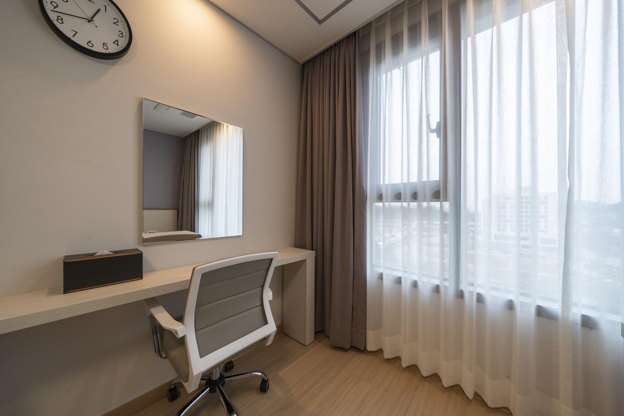 Surestay Plus Hotel By Best Western Asan Exterior photo
