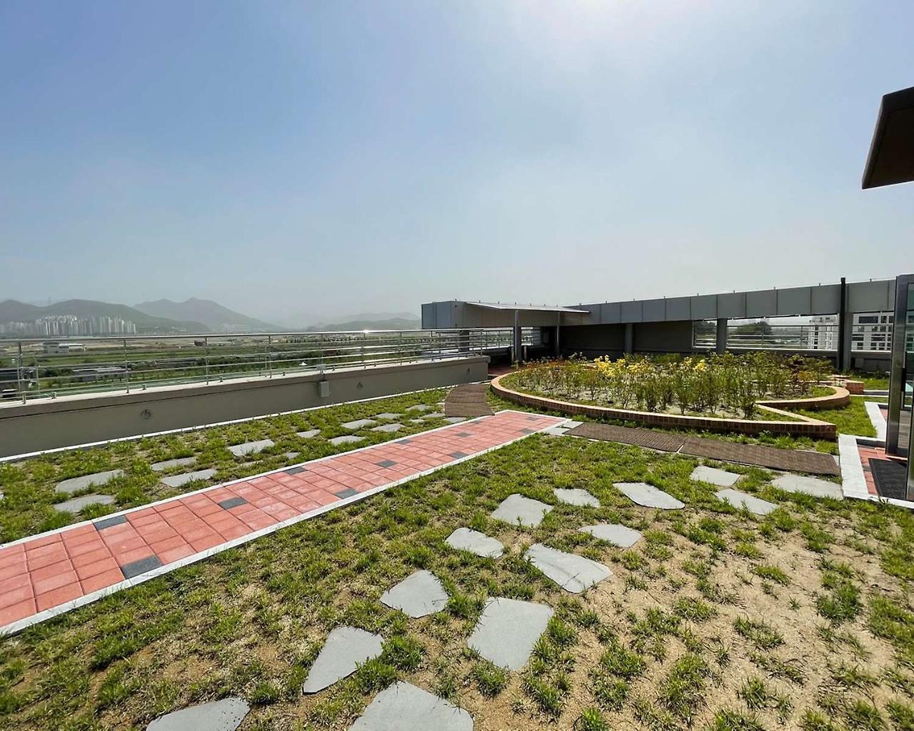 Surestay Plus Hotel By Best Western Asan Exterior photo