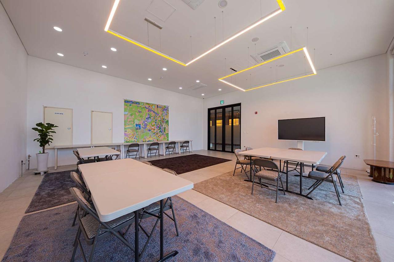 Surestay Plus Hotel By Best Western Asan Exterior photo